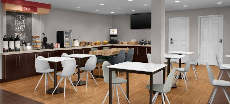 阿尔伯克基机场汤普拉斯套房酒店(TownePlace Suites Albuquerque Airport)图片