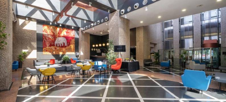 西肯普埃尔塔马德里酒店(Silken Puerta Madrid)图片