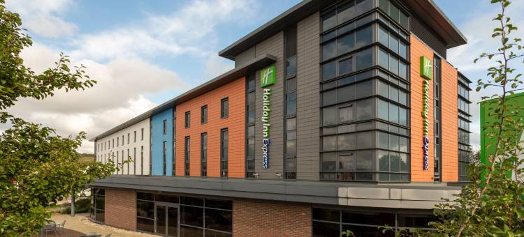 洲际智选假日酒店邓斯特布尔(Holiday Inn Express Dunstable, an IHG Hotel)图片