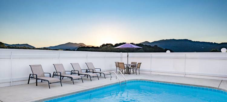 北卡罗来纳韦恩斯维尔温德姆戴斯酒店(Days Inn by Wyndham Waynesville NC)图片