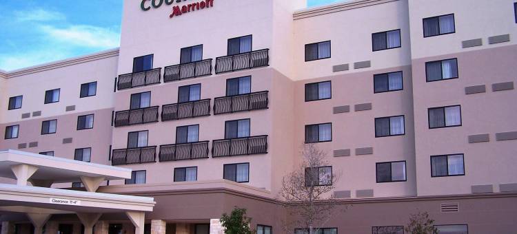 圣安东尼奥RIM六旗万怡酒店(Courtyard San Antonio Six Flags® at the Rim)图片