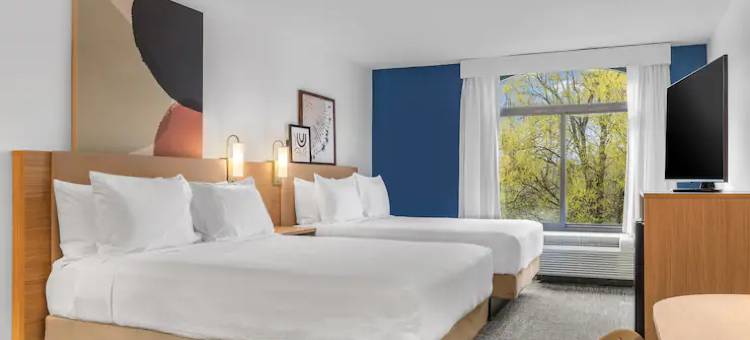 Spark by Hilton Charlotte Tyvola I-77图片