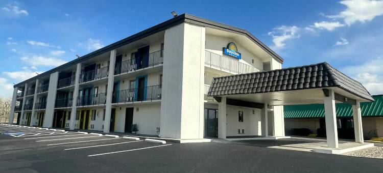 法明顿温德姆戴斯酒店(Days Inn by Wyndham Farmington NM)图片