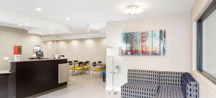 贝斯特韦斯特红马车旅馆(Best Western Red Coach Inn)图片