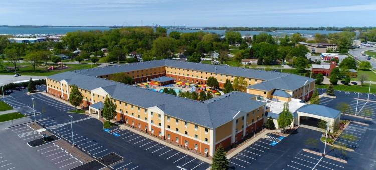 雪松点快捷酒店(Cedar Point's Express Hotel)图片