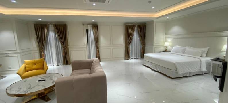 苏蓬大酒店(Suphorn Grand Hotel)图片