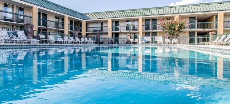 温德姆戴斯酒店亨斯维尔福特斯图尔特附近酒店(Days Inn by Wyndham Hinesville Near Fort Stewart)图片