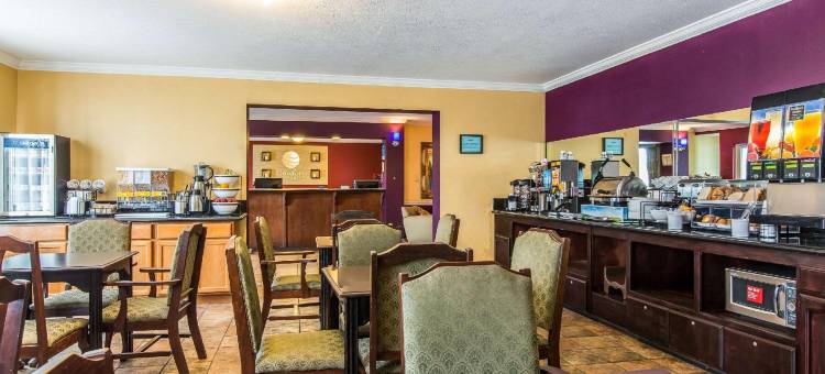 埃尔森特罗8号州际公路舒适套房酒店(Comfort Inn & Suites El Centro I-8)图片