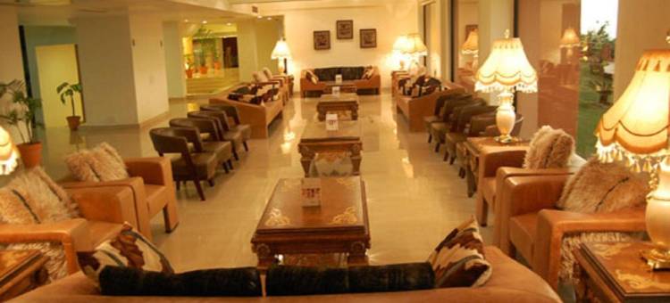 白色酒店卡特拉，雷迪森个人会员(The White Hotel Katra, a Member of Radisson Individuals)图片