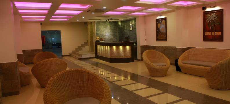 盛大款待旅馆(Grand Treat Hotel)图片