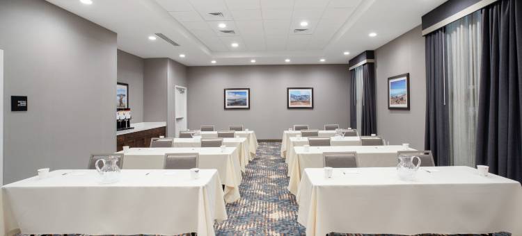 洛根希尔顿欢朋套房酒店(Hampton Inn and Suites by Hilton Logan)图片