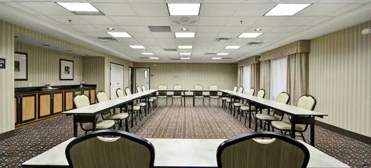 希尔顿欢朋酒店-迪凡斯(Hampton Inn Defiance)图片