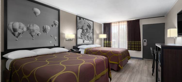 朗维尤北温德姆速8酒店(Super 8 by Wyndham Longview/North)图片