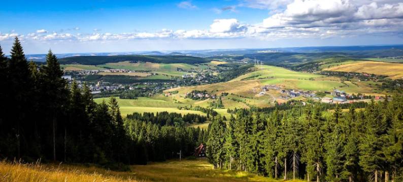 菲希特尔贝格山景公寓(Apartments Fichtelberger Blick)图片