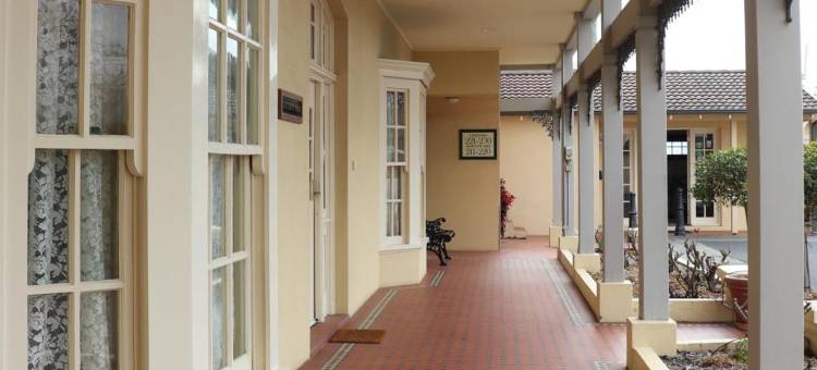 克利夫顿汽车旅馆及格里特尔顿旅馆(Clifton Motel & Grittleton Lodge)图片