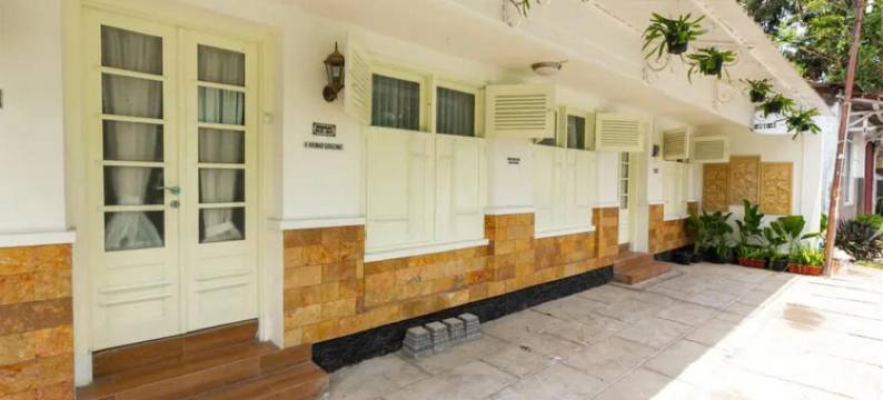 红多兹伊斯兰酒店-近日惹蒂蒂克诺尔(RedDoorz Syariah Near Titik Nol Yogyakarta)图片