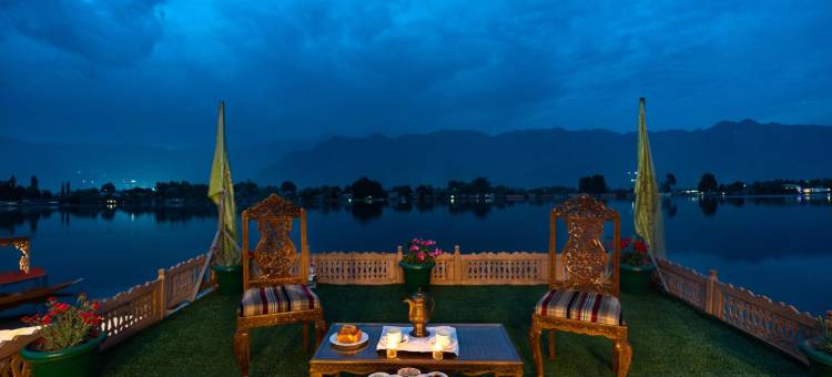 欢迎光临喜来得廓尔喀船屋(WelcomHeritage Gurkha Houseboats)图片