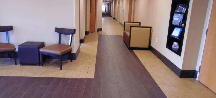 呗盟套房酒店(Baymont by Wyndham Augusta Riverwatch)图片