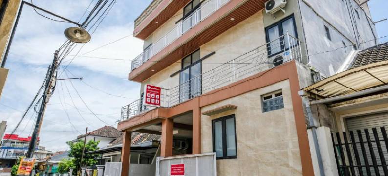 红门酒店-近玛琅创意中心(RedDoorz near Malang Creative Center)图片