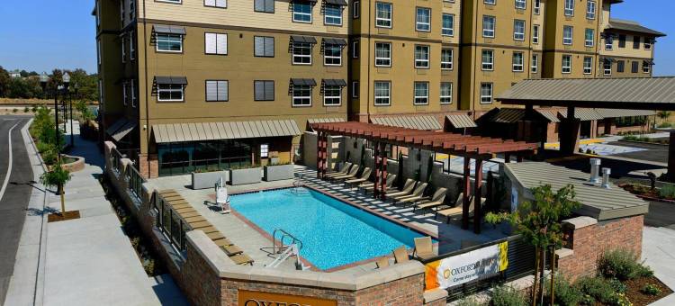 帕索罗伯斯牛津套房酒店(Oxford Suites Paso Robles)图片