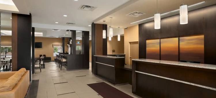 温尼伯机场戴斯套房酒店(Days Inn & Suites by Wyndham Winnipeg Airport Manitoba)图片