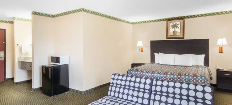 沙利文戴斯酒店(Days Inn by Wyndham Sullivan)图片