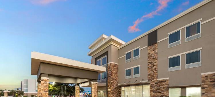 罗克波特富尔顿拉昆塔温德姆套房酒店(La Quinta Inn & Suites by Wyndham Rockport - Fulton)图片