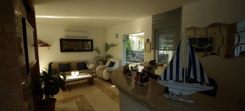 达利安罗塔酒店(Rota Hotel)图片