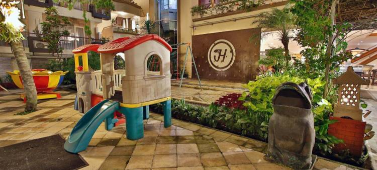 万隆查雅加达套房酒店(The Jayakarta Suites Bandung)图片