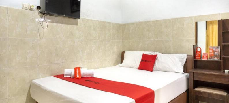 红多兹酒店@泗水苏梅内普酒店(RedDoorz @ Hotel Surabaya Sumenep)图片