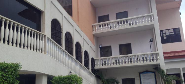 苏比克湾旅游酒店(Subic Bay Travelers Hotel & Event Center)图片