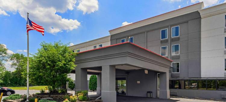 品质酒店(Red Roof Plus+ Easton)图片