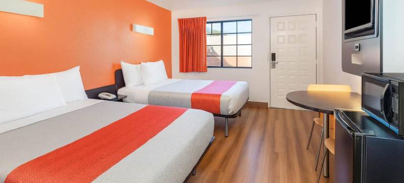 卡尔斯巴德海滩6号汽车旅馆(Motel 6-Carlsbad, CA Beach)图片