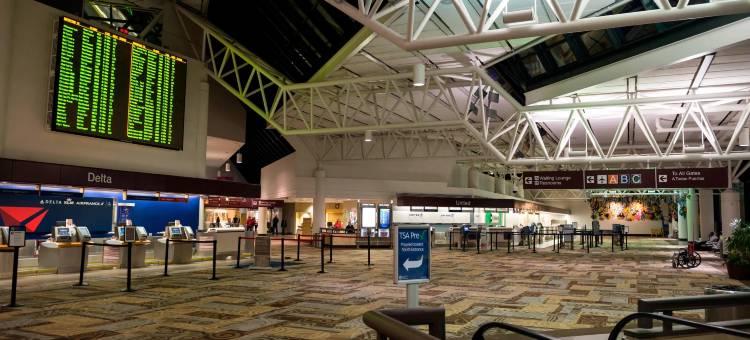 纳什维尔机场万怡酒店(Courtyard Nashville Airport)图片