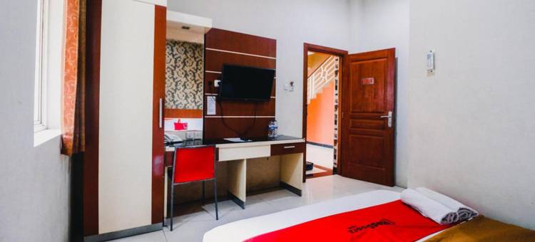 RedDoorz Plus @ Grand City Inn Makassar图片