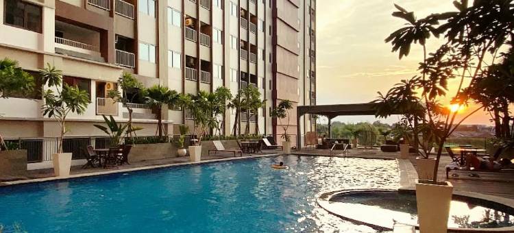 Cozy Studio at Gateway Park LRT City Jatibening Apartment by Travelio图片