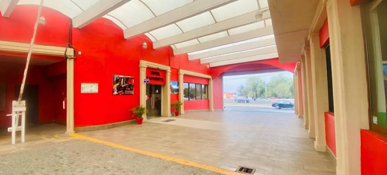 萨尔蒂洛拉富恩特酒店(Hotel la Fuente, Saltillo)图片