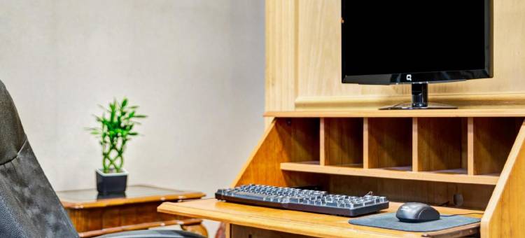 佐治亚麦克多诺温德姆速 8 酒店(Super 8 by Wyndham McDonough GA)图片