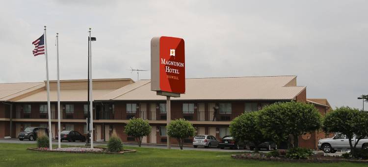 豪厄尔马格努森酒店(Magnuson Hotel Howell/Brighton)图片