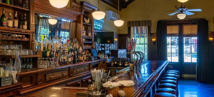 托尔曼酒店(Tallman Hotel)图片