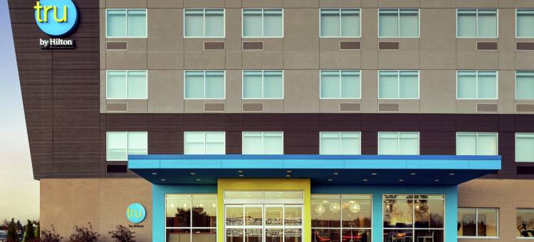 密尔沃基布鲁克菲尔德希尔顿Tru酒店(Tru by Hilton Milwaukee Brookfield)图片