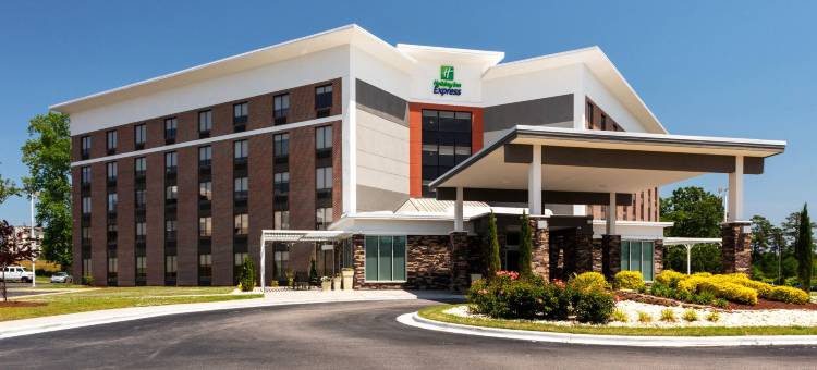 洛基山体育中心洲际智选假日酒店(Holiday Inn Express Rocky Mount – Sports Center)图片