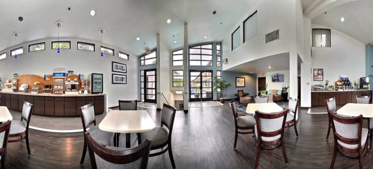 智选假日套房酒店索拉纳海滩- DEL MAR(Holiday Inn Express & Suites Solana Beach-Del Mar)图片