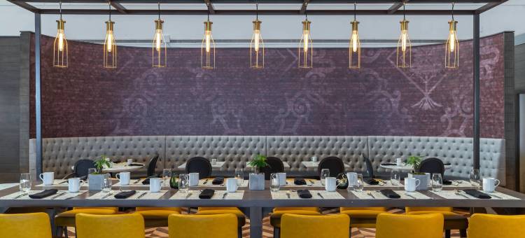 亚特兰大机场康考斯万丽酒店(Renaissance Concourse Atlanta Airport Hotel)图片