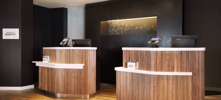 圣路易斯市中心西万怡酒店(Courtyard St Louis Downtown West)图片