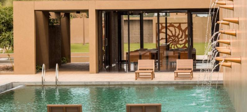 安逸生活：湖边别墅度假村和俱乐部(Life at Repose: Lake Villas Resort & Club)图片