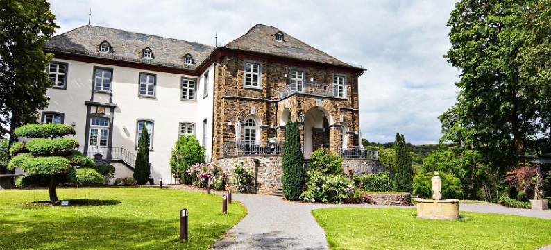 布尔格布罗尔施劳斯酒店(Schloss Hotel Burgbrohl)图片