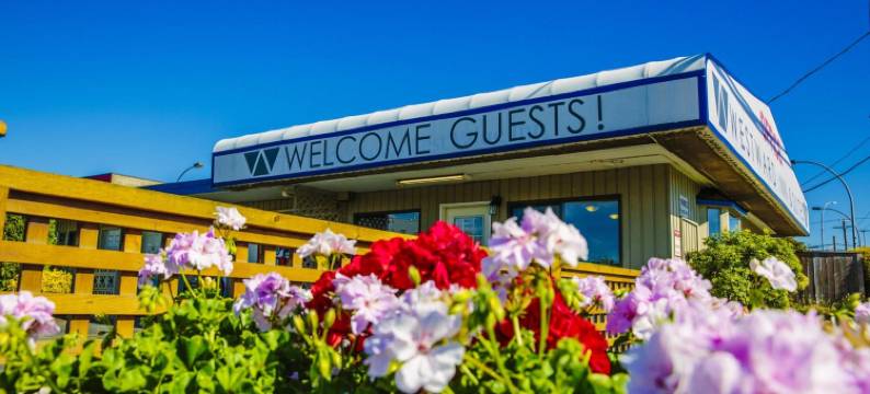 向西旅馆及套房(Westward Inn & Suites)图片