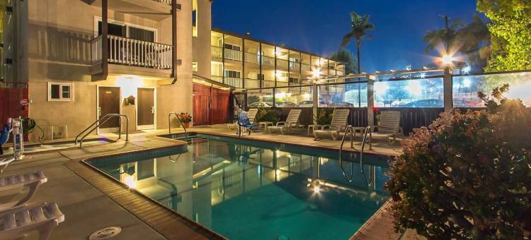 圣巴巴拉阿瓦尼亚旅馆(Avania Inn of Santa Barbara)图片