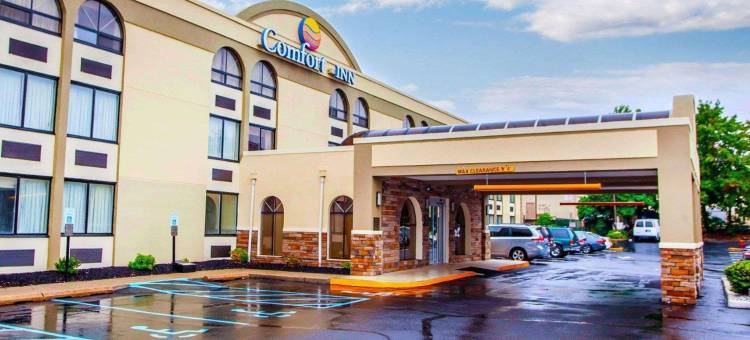 爱迪生新不伦瑞克舒适酒店(Comfort Inn Edison - New Brunswick)图片
